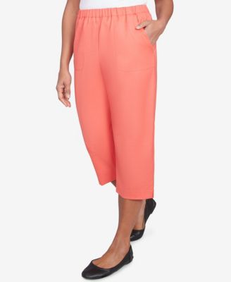 Women's Catalina Island Patch Pocket Elastic Waistband Capri Pants