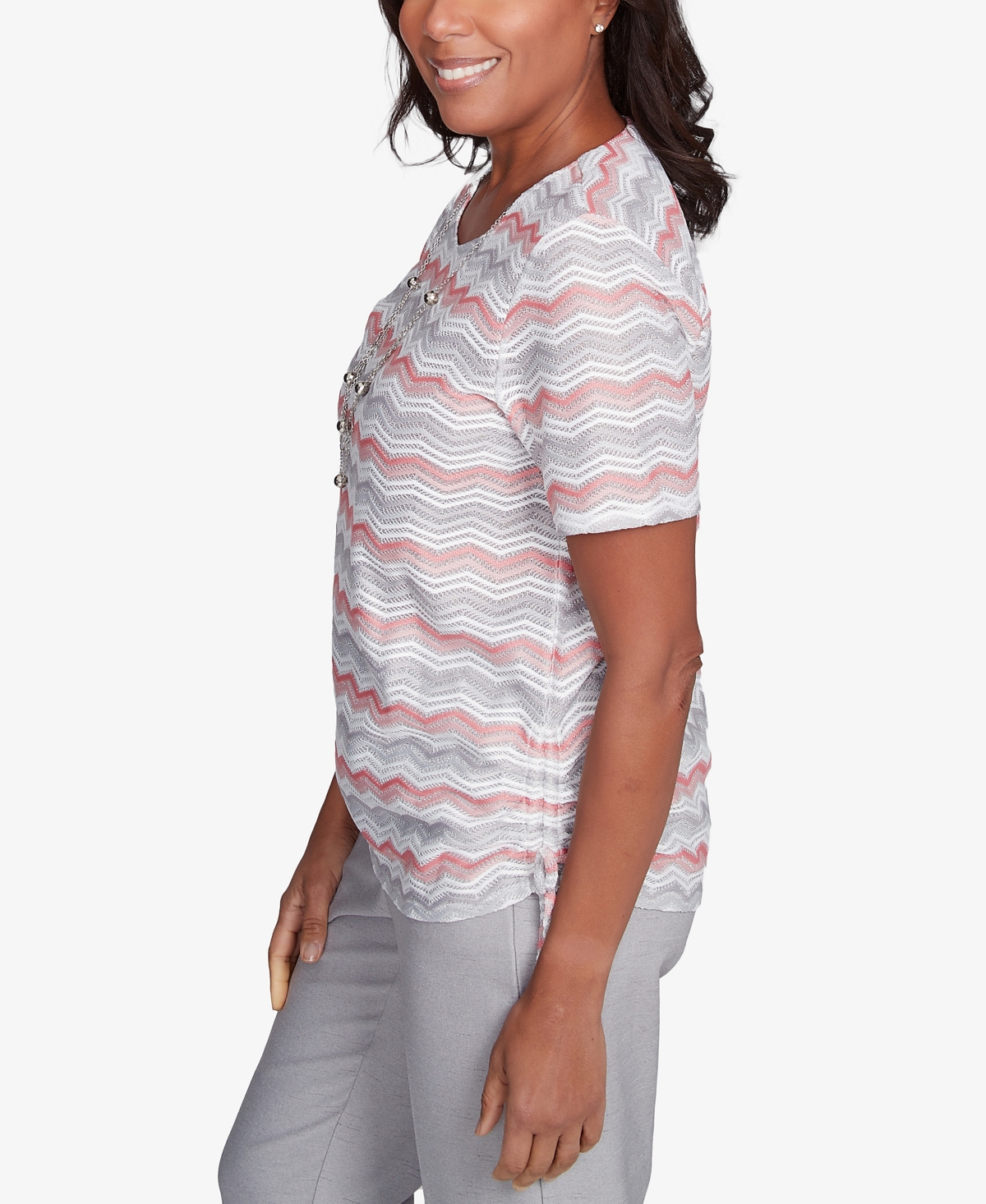 Alfred Dunner Petite Estate Of Mind Chevron Shimmer Top With Necklace In Multi Pink