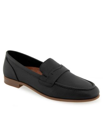 Women's Winona Almond Toe Loafer Flats