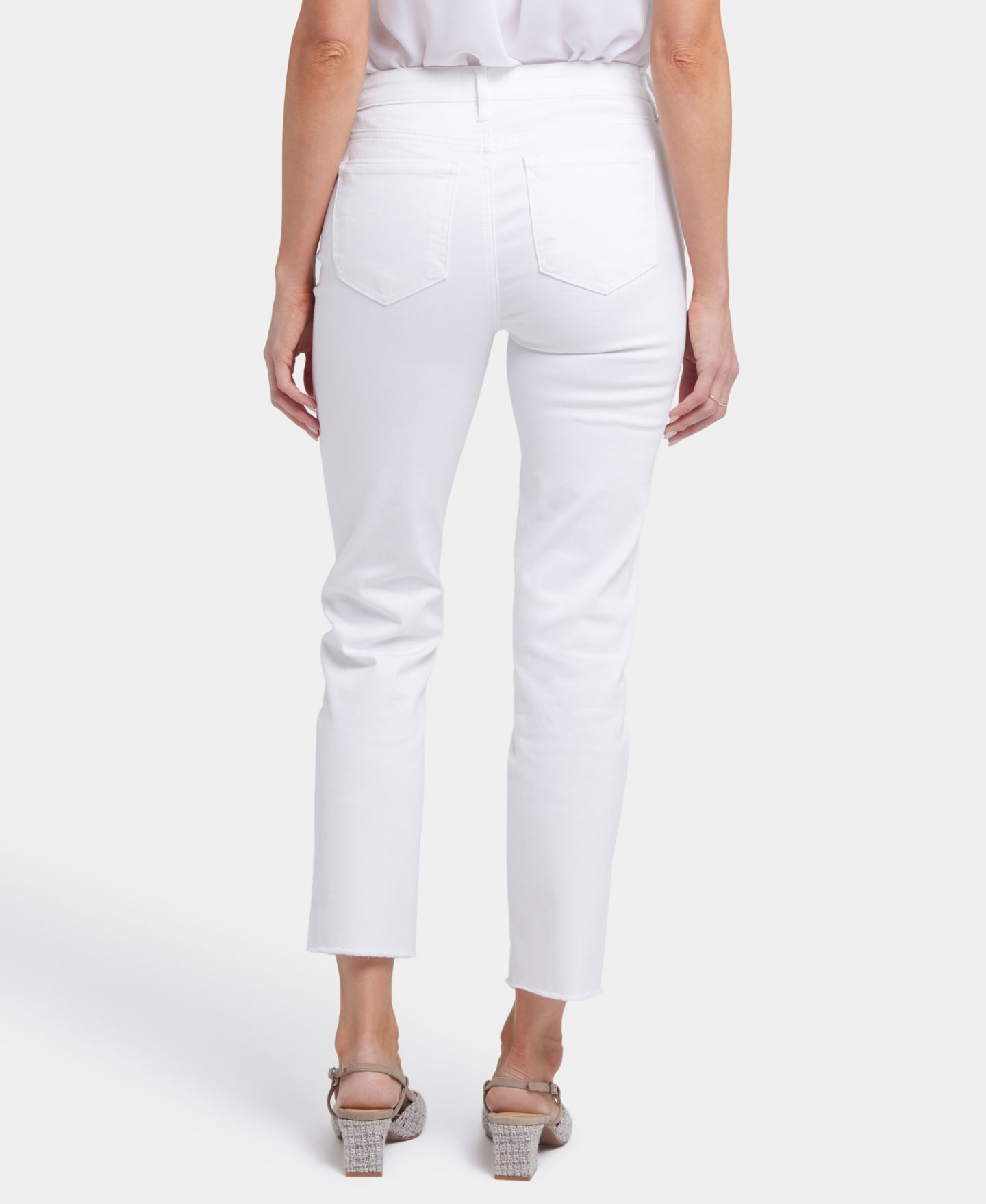 Женские джинсы NYDJ Sheri Straight Ankle Fray Hem, цвет: Оптический белый — фото 4