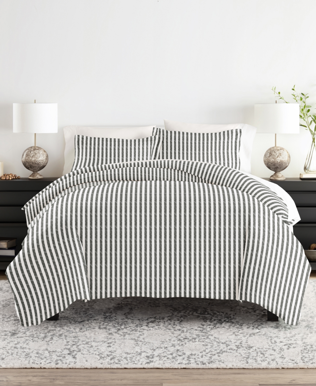 ienjoy Home Distressed Striped Pattern 3 Piece Duvet Cover Set