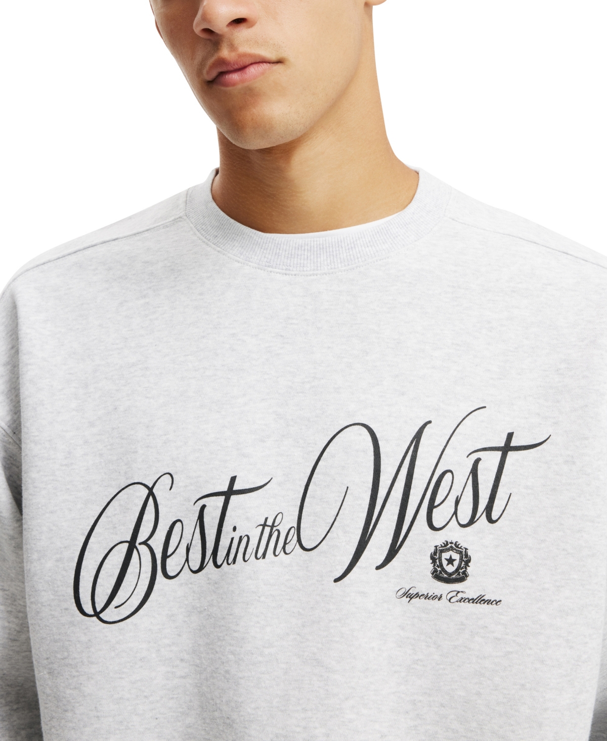 COTTON ON MEN'S BOX FIT GRAPHIC CREW SWEATER 