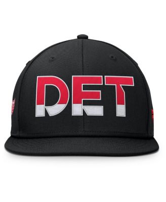Men's Black Detroit Red Wings Authentic Pro Rink Snapback Hat
