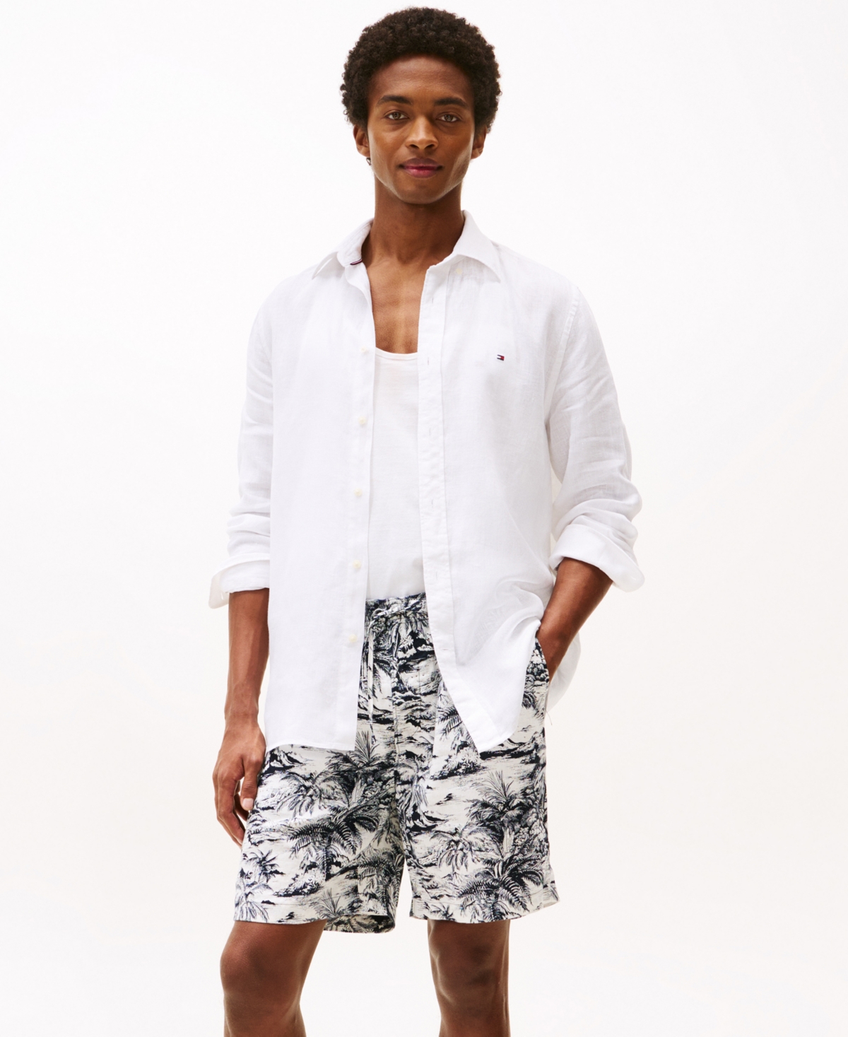 Tommy Hilfiger Regular Fit Island Print Linen Short In Desert Sky