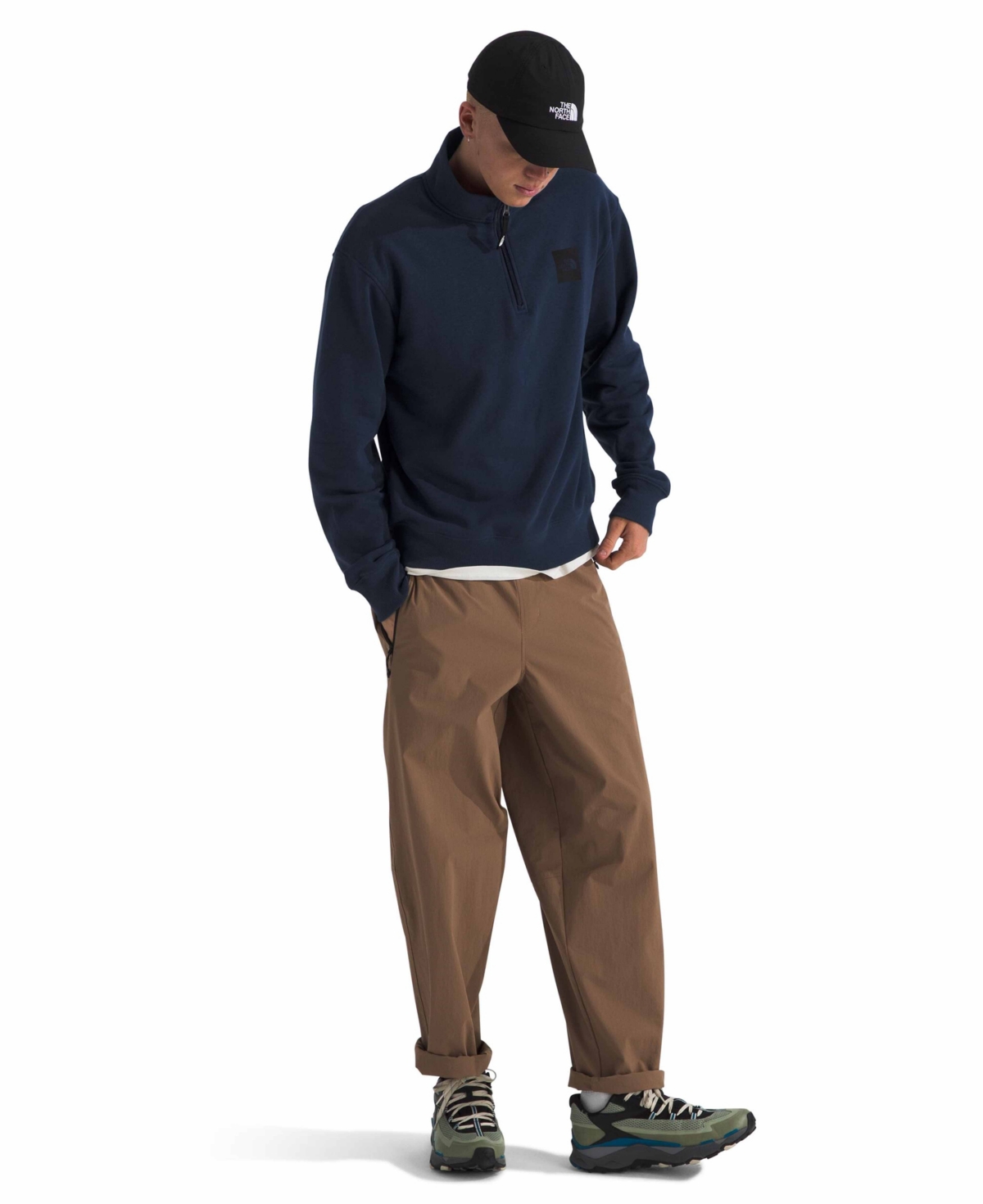 THE NORTH FACE MEN'S BOX HALF DOME Â¼ ZIP SWEATSHIRT 