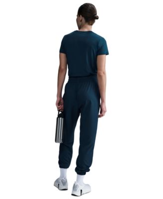 One Women's Dri-FIT Woven High-Rise 7/8 Joggers 