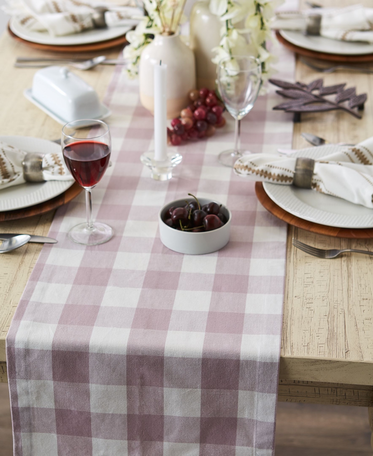 Design Imports Buffalo Check Table Runner, 14" X 72" In Dusty Lilac