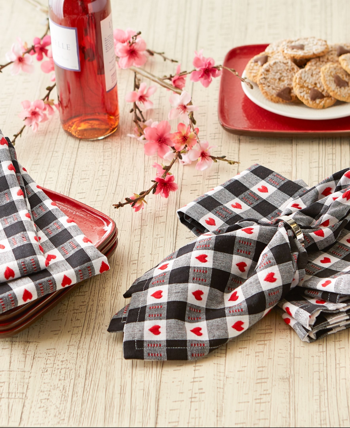 Design Imports Valentine's Day Napkin, Set Of 6 In Dobby Hearts Check