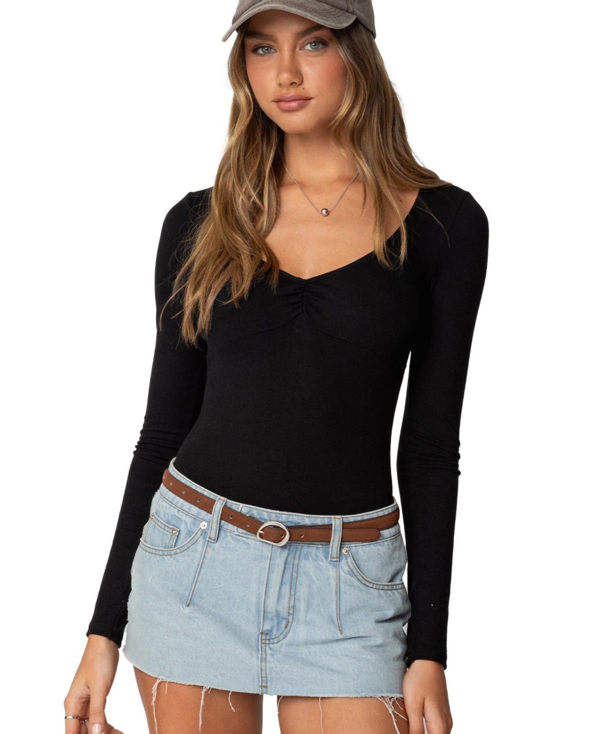 Edikted Womens Jonah Long Sleeve V Neck Bodysuit