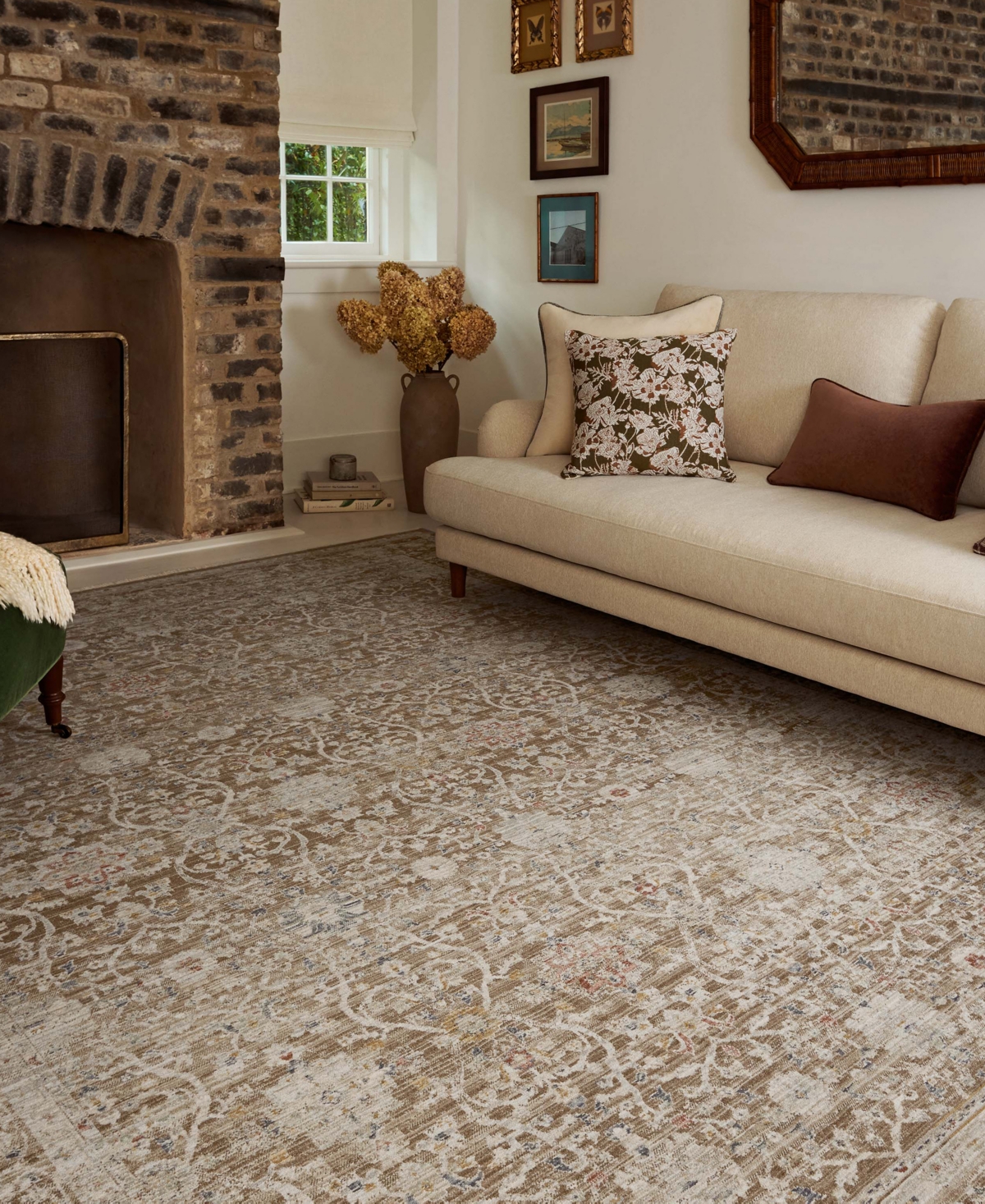 Chris Loves Julia Ida Ida-03 7'10''x10' Area Rug In Brown