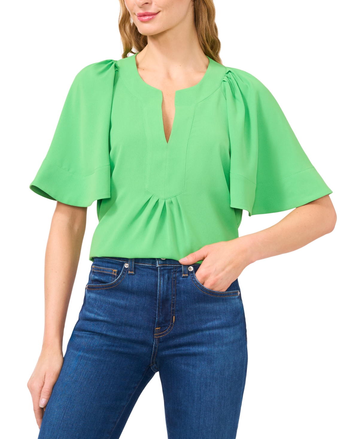 Cece Flutter Sleeve Crepe Top In Green