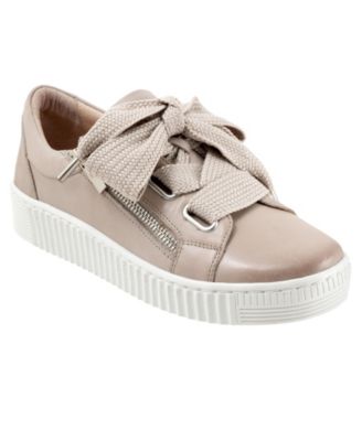 EOS Footwear