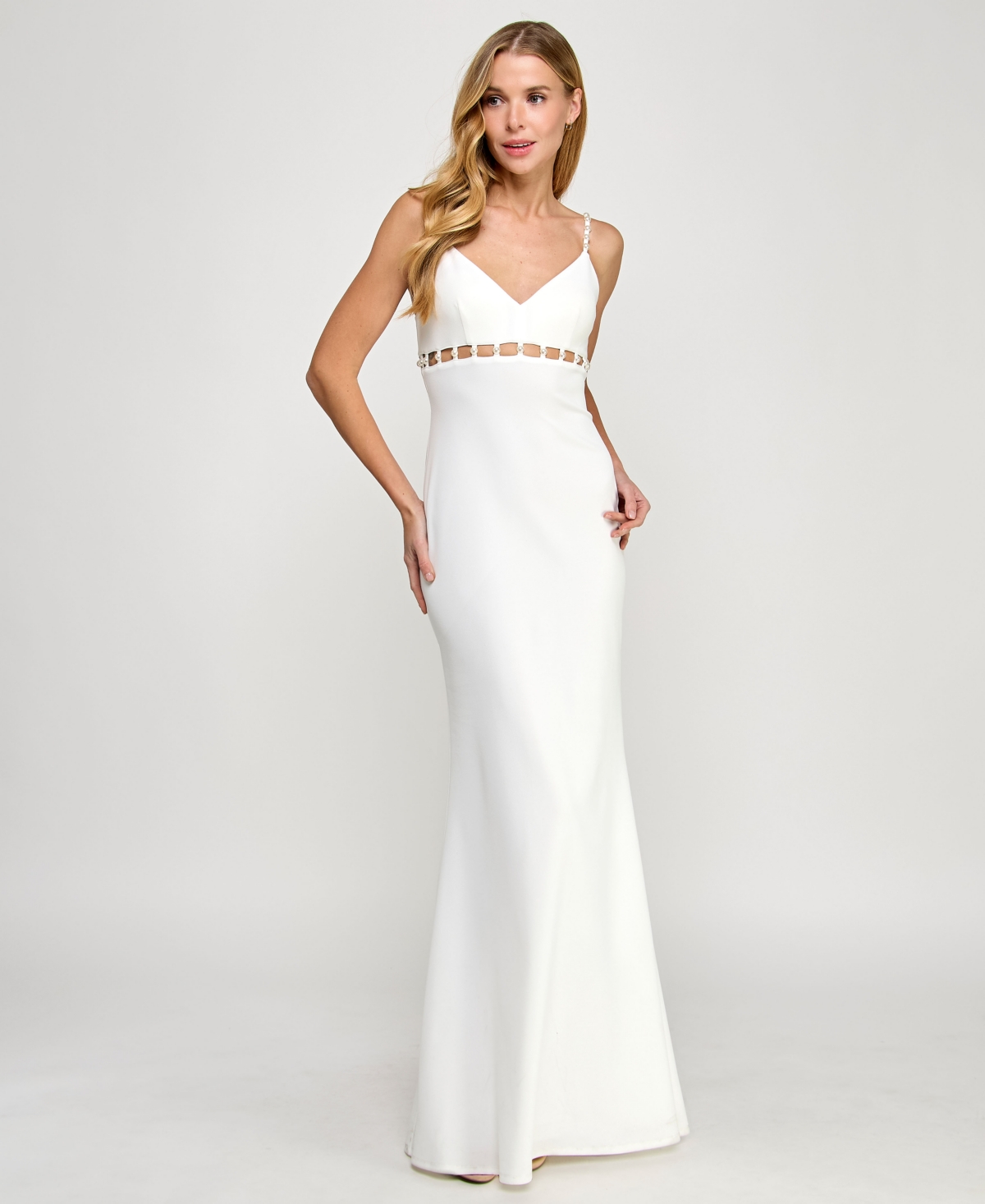 Seni & Cade Juniors' V-neck Pearl Detailed Gown In Ivory