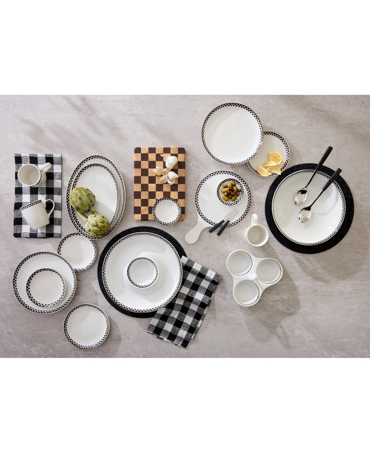 Mackenzie-childs Courtly Check Everyday Serving Bowl