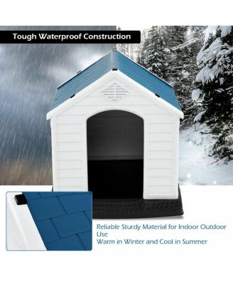 Dog House Made of Plastic with Ventilation System and Fastening Device