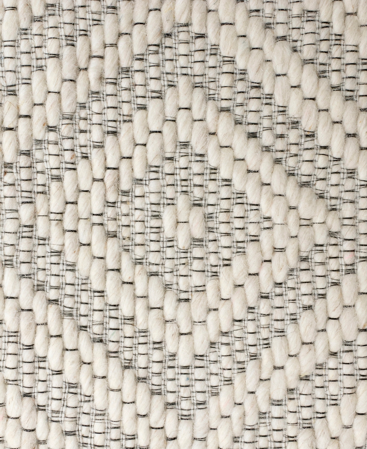 Lr Home Oslo Ber-438 2'x3' Area Rug In Ivory