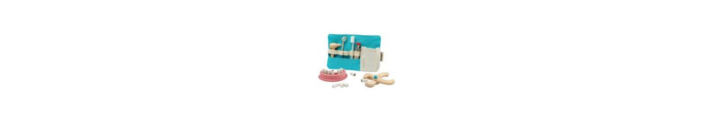 Детский игровой набор PlanToys Dentist 8-Piece Playset, от 3 лет — фото 1