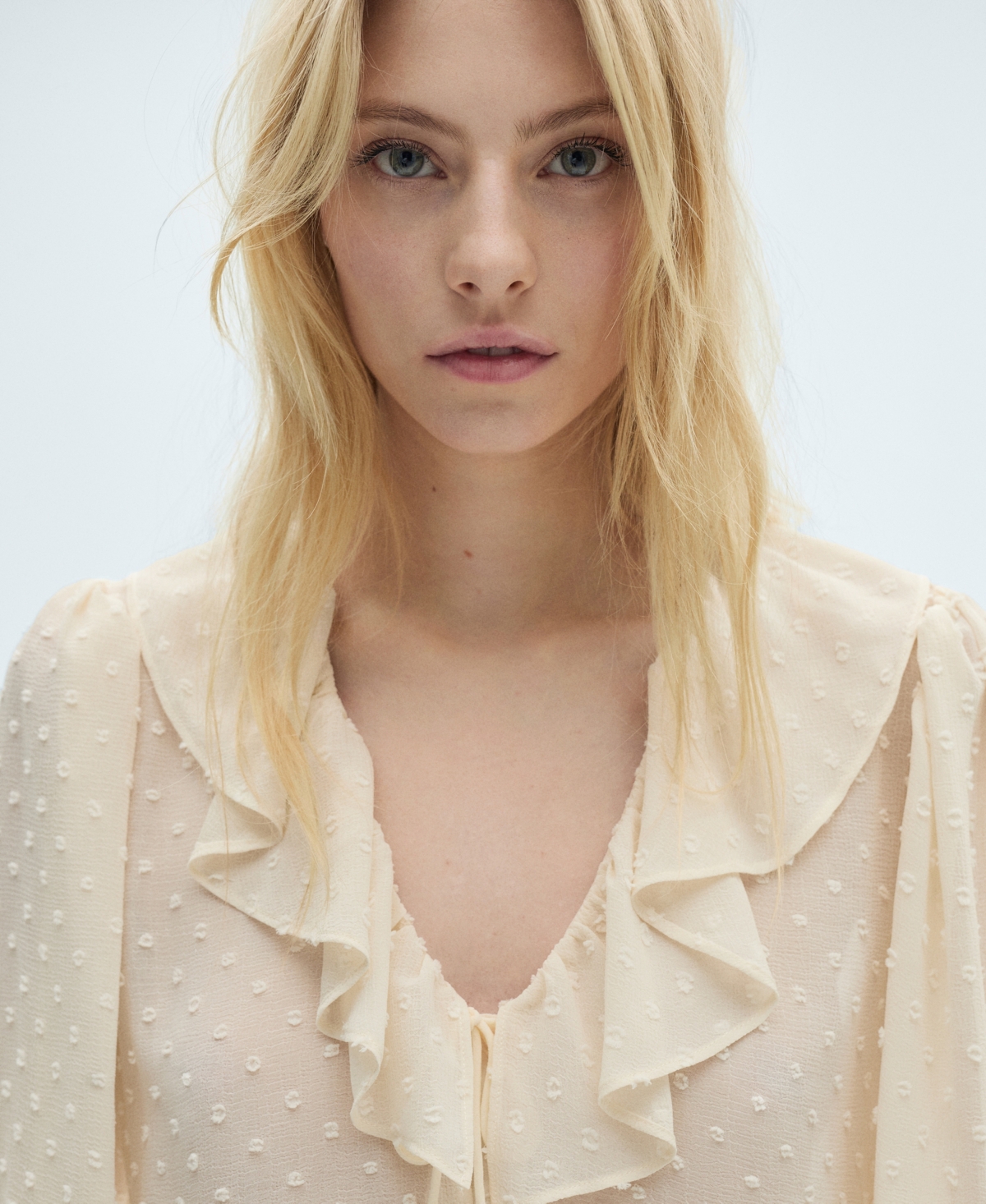 Mango Ruffled Blouse Ecru In Ecru