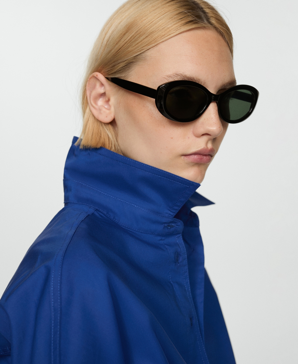 Mango Crop Cotton Poplin Button-up Shirt In Blue