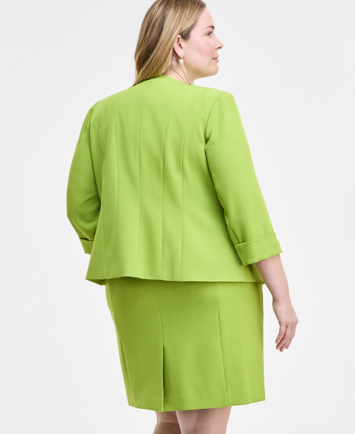 Kasper Plus Size Cuffed Open-front Multi-seam Blazer In Kiwi