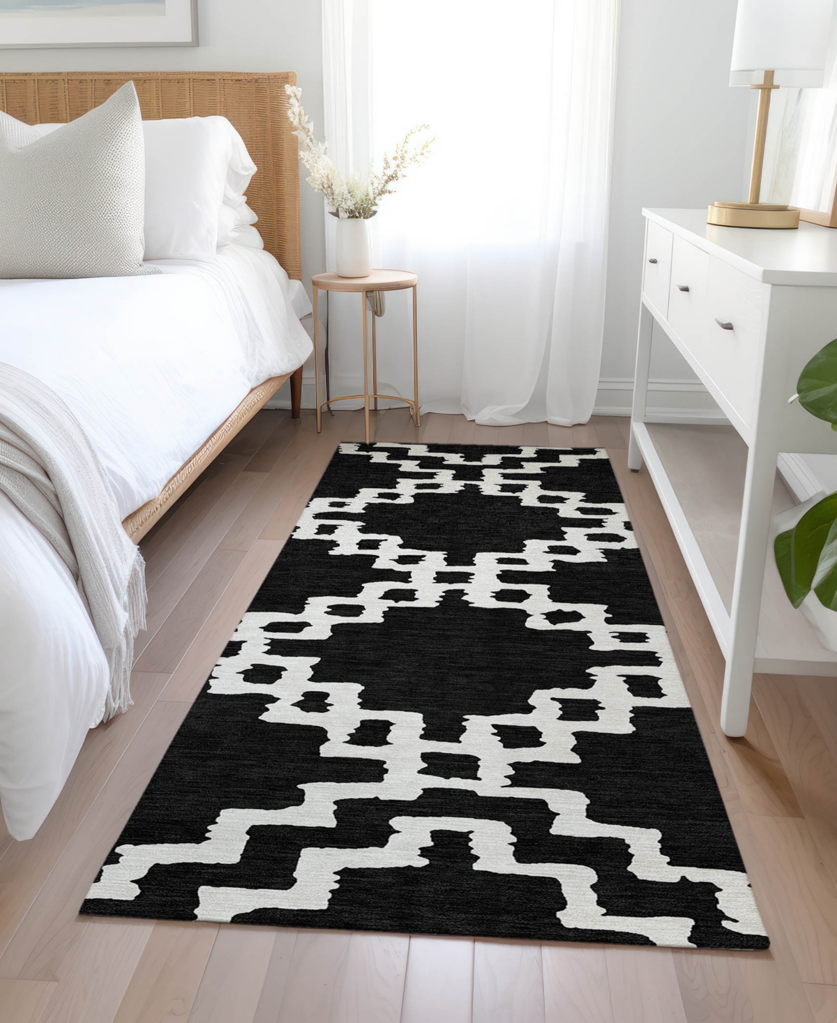 Addison Chantille Acn902 2'3"x7'6" Runner Area Rug In Black