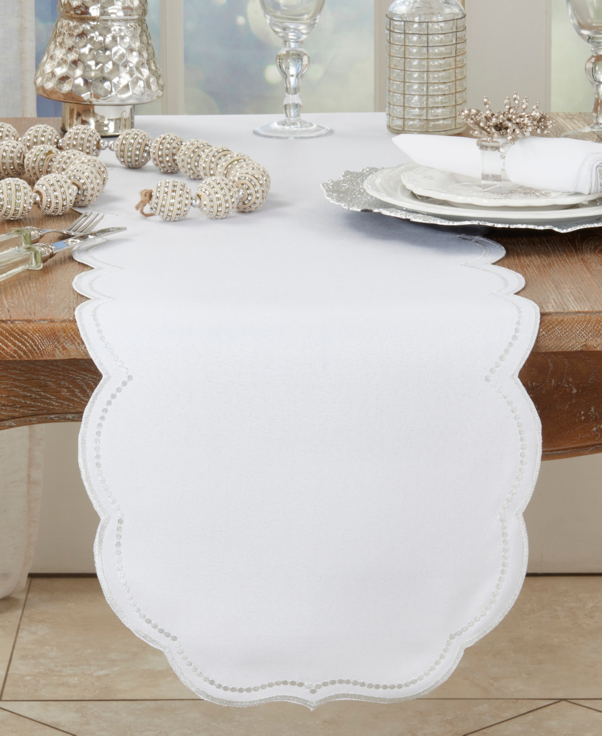 SARO LIFESTYLE EMBROIDERED POLKA DOT TABLE RUNNER, 16" X 70" 