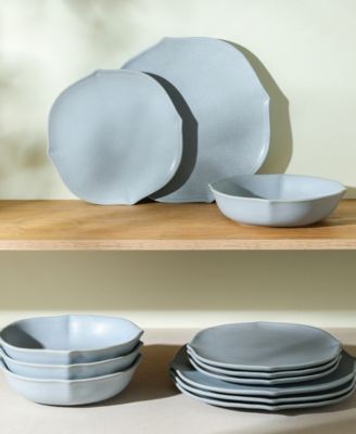 Baskerville Dinnerware Collection