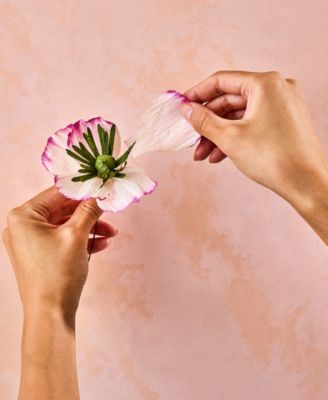 FlowCrafts Paper Flower Bouquet Crafting Kit