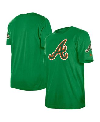 New Era - Men's Kelly Green Atlanta Braves St. Patrick's Day Shamrock Fill T-Shirt