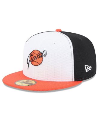New Era - Men's Black/Orange San Francisco Giants 2025 MLB Clubhouse 59FIFTY Fitted Hat