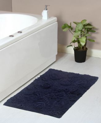 Modesto Bath Rug, 21" x 34"