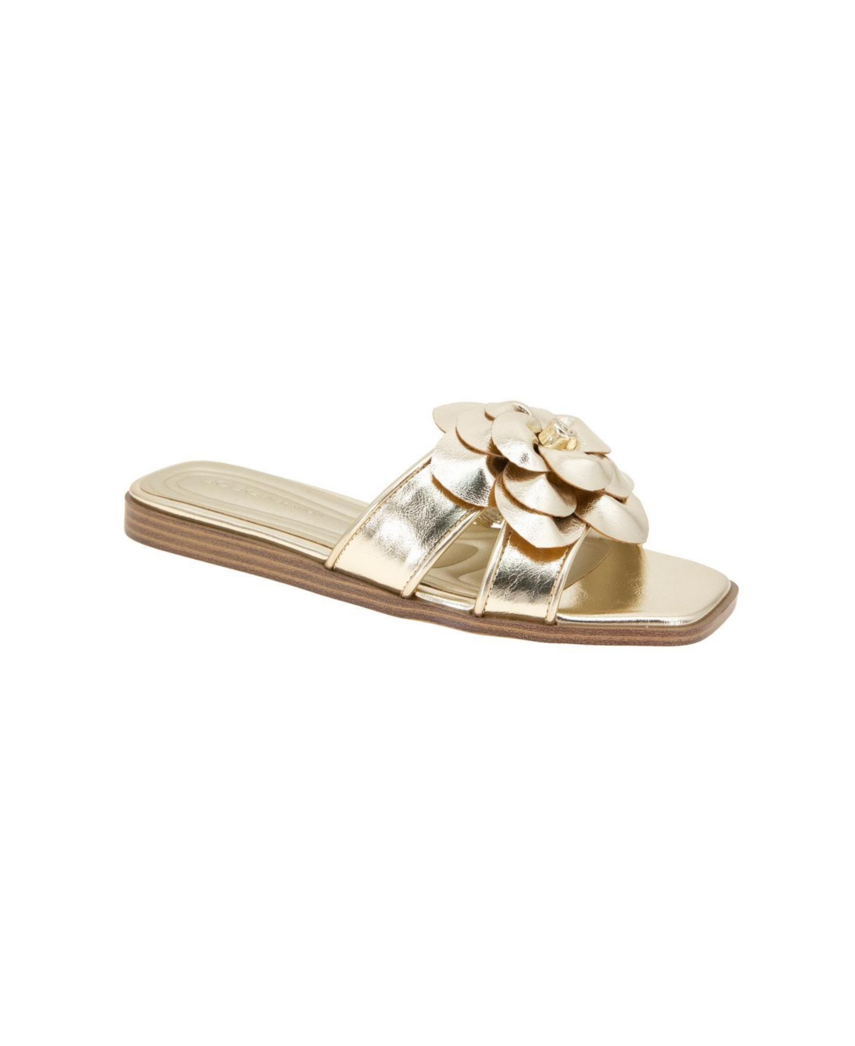 Bcbgeneration Mazey Sandal In Platino