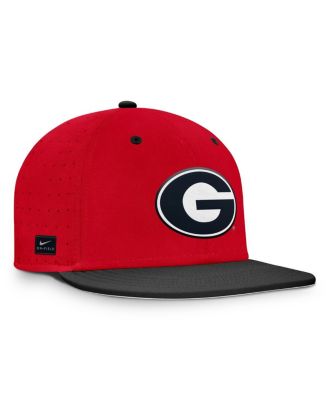 Men's Red Georgia Bulldogs On-Field Dugout True Performance Fitted Hat