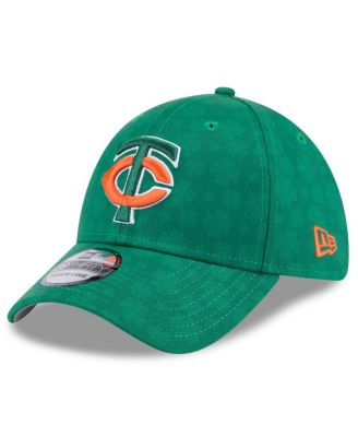 New Era - Men's Kelly Green Minnesota Twins St. Patrick's Day 39THIRTY Flex Hat