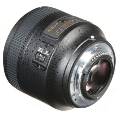 AF-S NIKKOR 85mm f/1.8G Lens