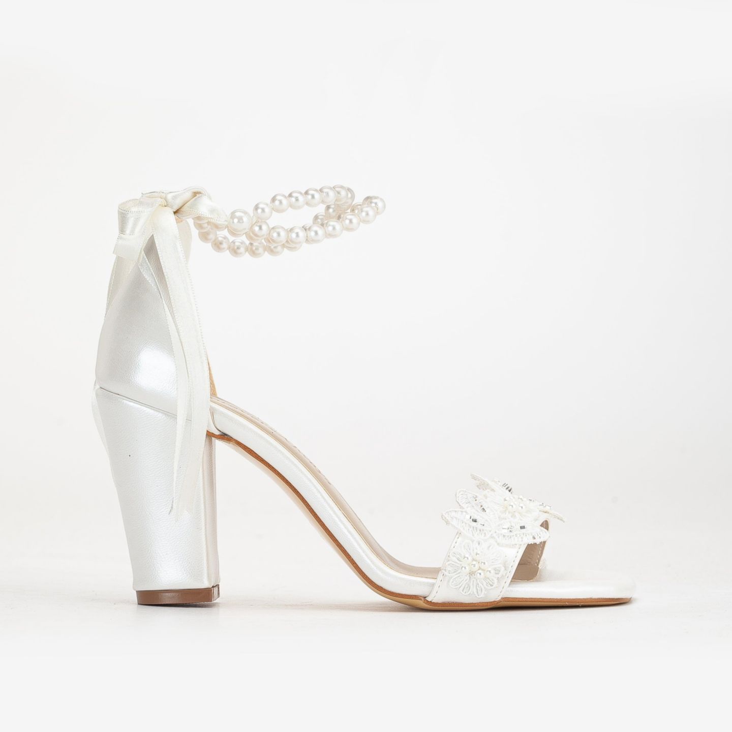 Женские сандалии Forever & Always Shoes Helene Lace Bridal with Pearls — фото 2