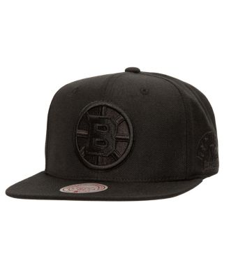 Mitchell & Ness - Men's Black Boston Bruins Soul Strike Pearl Tonal Snapback Hat