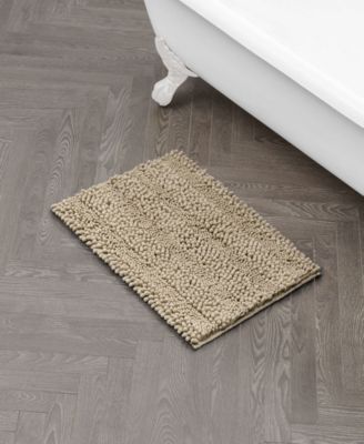 Astor Chenille Bath Mat, 17" x 24"