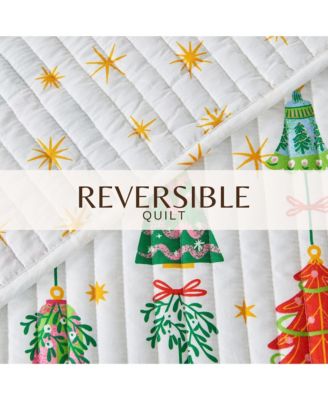 Festive Holiday Reversible Microfiber Quilt Set with Shams