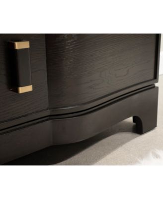 Mazen Bachelor's Chest