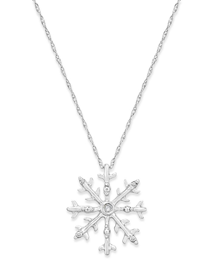 Macy's - Diamond Accent Snowflake Pendant Necklace in 10k White Gold