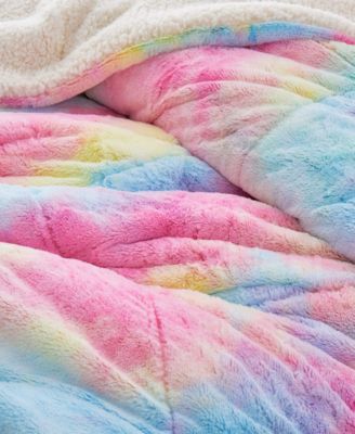 Reversible Medium Weight Plush Faux Fur Comforter, King