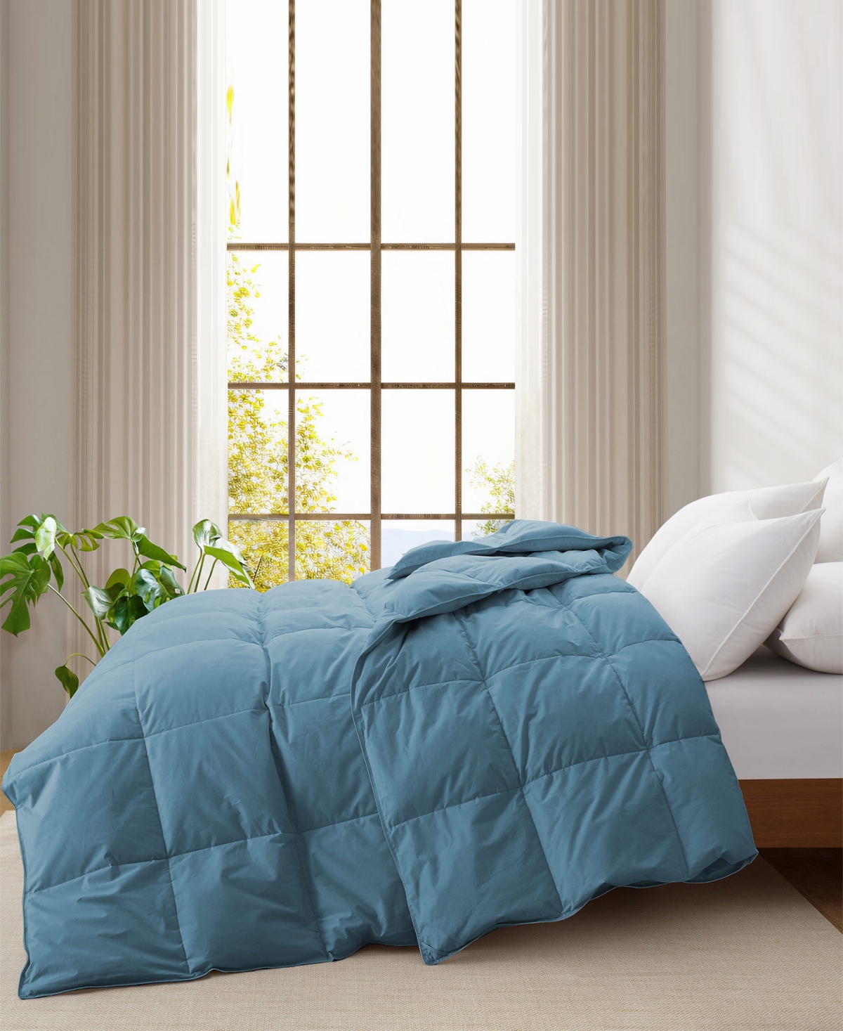 Unikome All Season Goose Down Comforter, California King In Blue