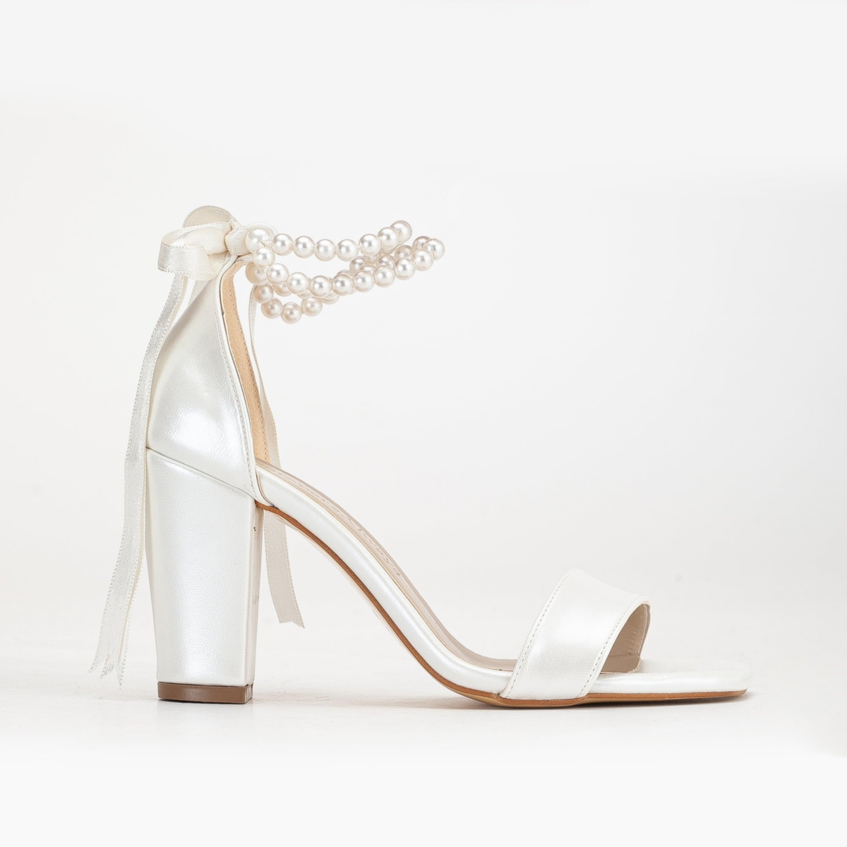 Melissa Block Heels Sandals with Pearls - Ivory faux leather