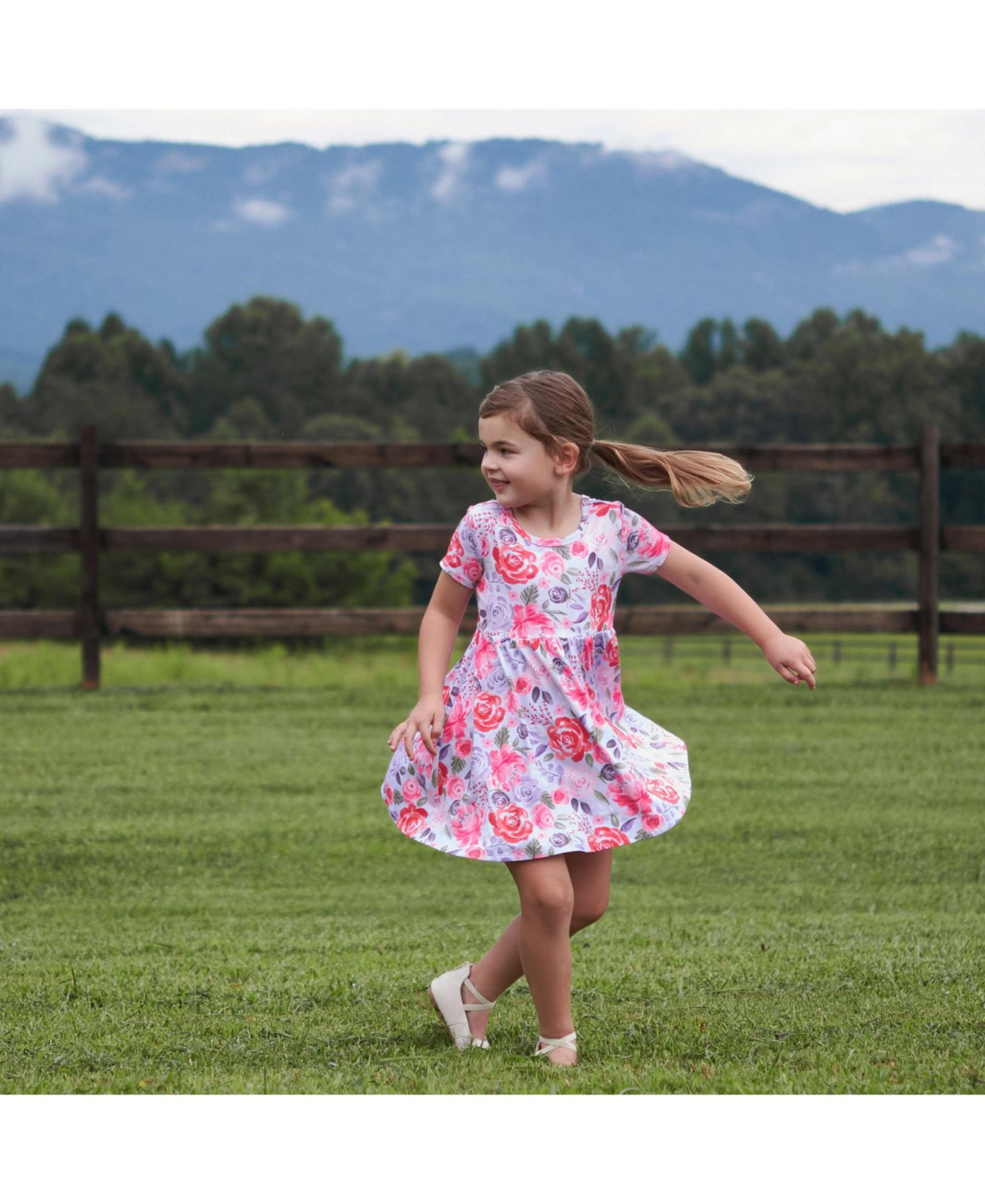 Платье Gerber Short Sleeve Twirl Dress - Lilac Garden - 3T для девочек-малышей, цвет: Сиреневый — фото 7
