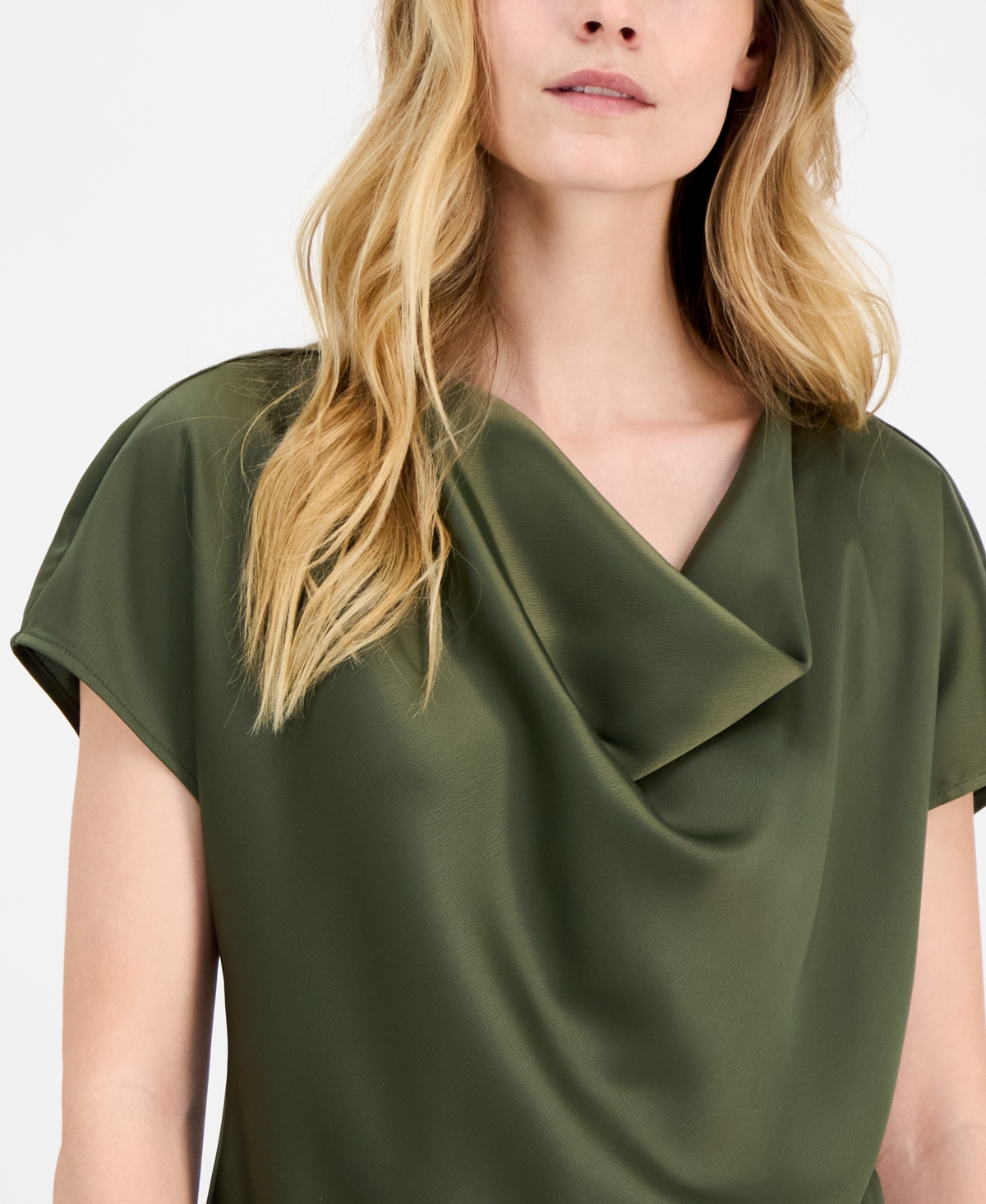 ANNE KLEIN WOMEN'S SOLID COWLNECK SHORT-SLEEVE BLOUSE 