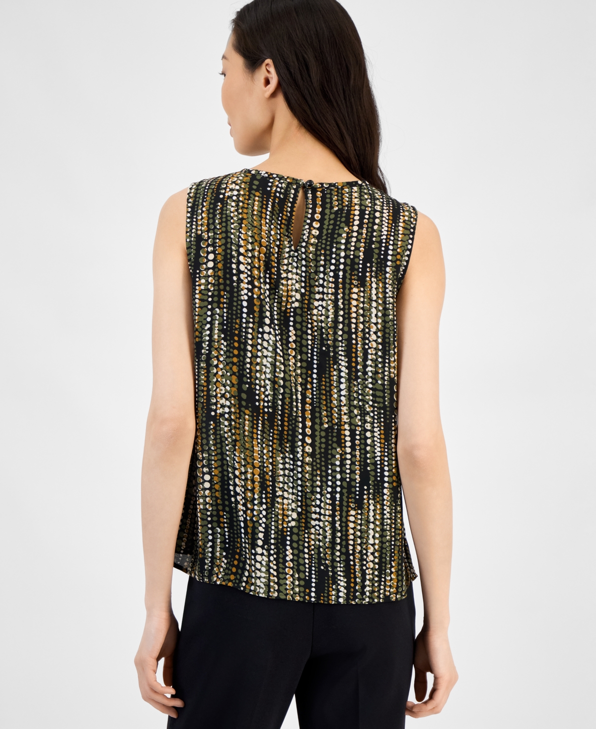 Anne Klein Scoop Neck Tank