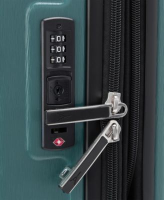 WalkAbout 7 Carry-on Spinner