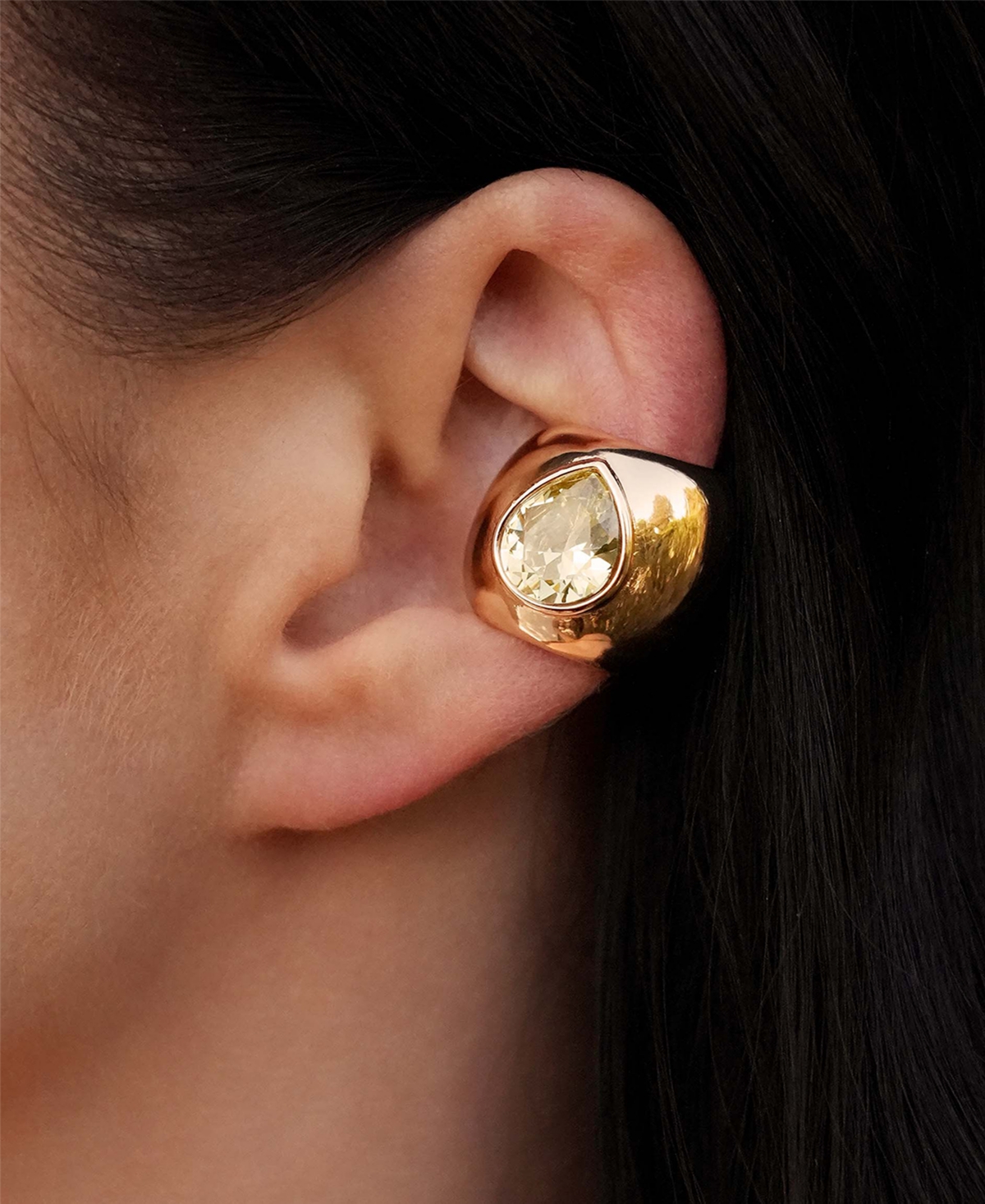 Ettika Bold Crystal Ear Cuff Earrings In Peridot