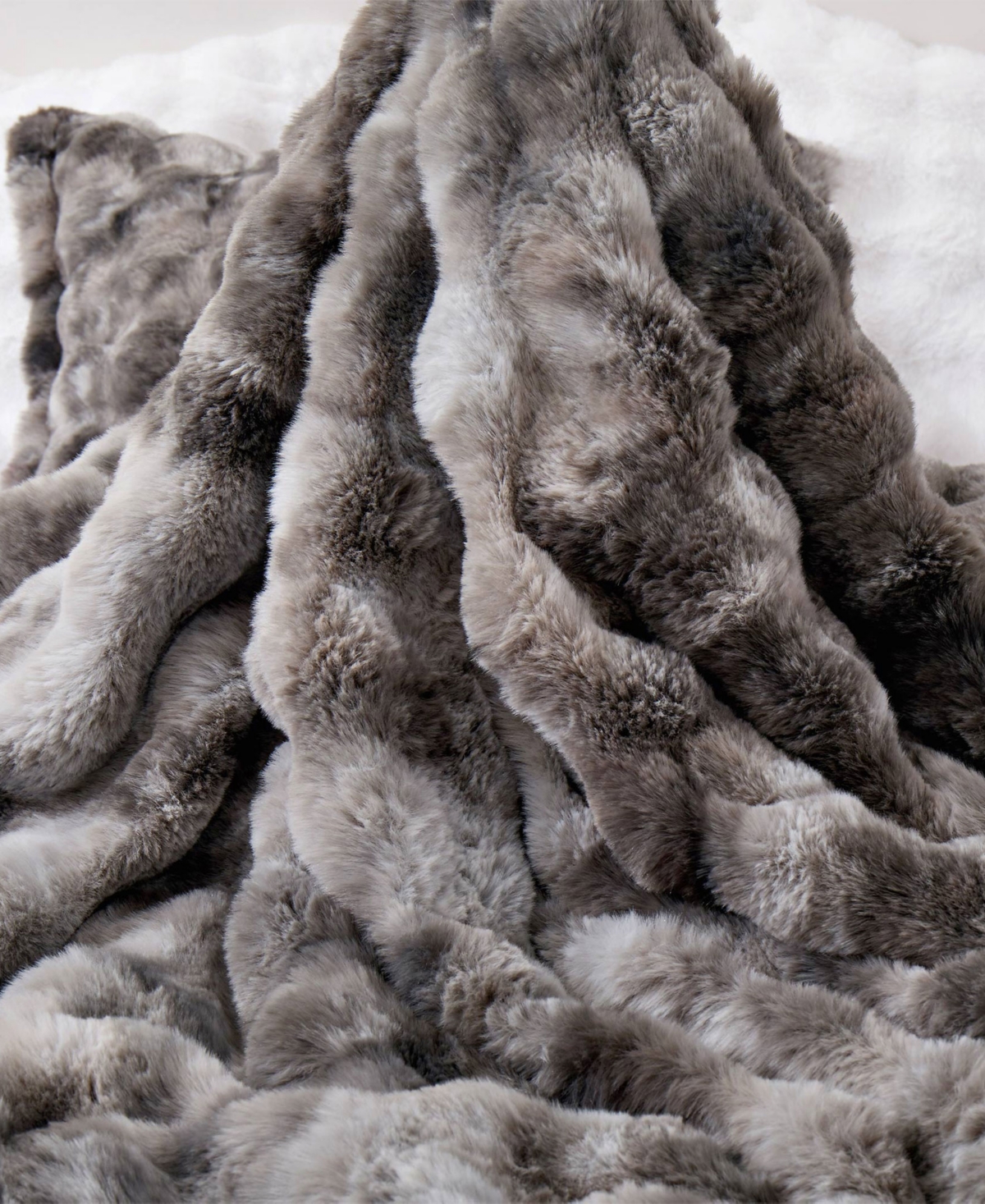 Unikome Faux Fur Reversible Comforter, King In Multi
